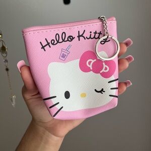 5/$25🎀 Hello Kitty Pink Zipper Pouch
